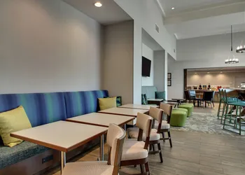 Hampton Inn & Suites Southport hotel thumbnail 2