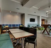 Hampton Inn & Suites Southport hotel detail image 4