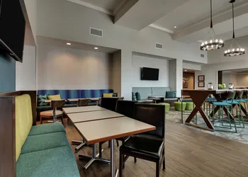 Hampton Inn & Suites Southport hotel thumbnail 4