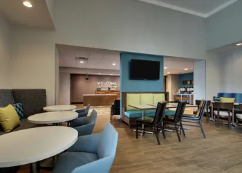 Hampton Inn & Suites Southport hotel thumbnail 7