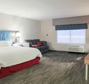Hampton Inn & Suites Mount Laurel/Moorestown hotel detail image 5