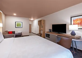 Holiday Inn Amarillo East by IHG hotel thumbnail 5