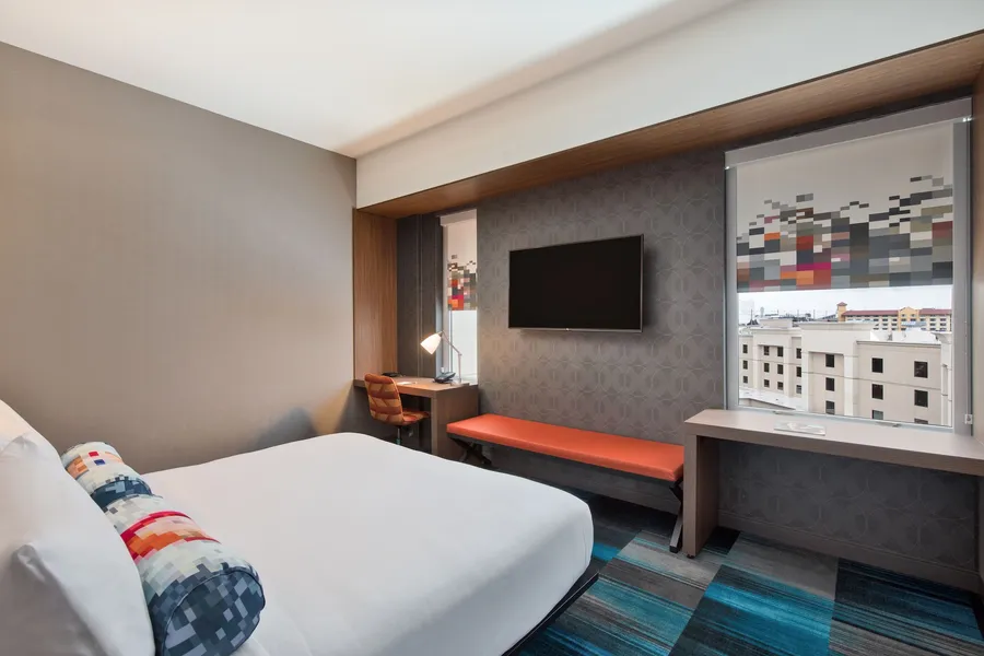 Aloft by Marriott Seattle Sea-Tac Airport hotel detail image 2