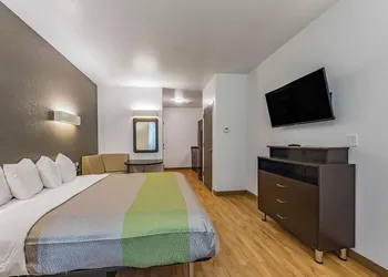 Studio 6 New Braunfels, TX hotel thumbnail 8