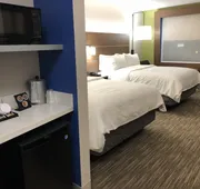 Holiday Inn Express & Suites Racine by IHG hotel detail image 7