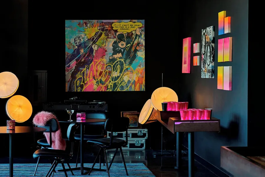 MOXY Minneapolis Uptown hotel detail image 6