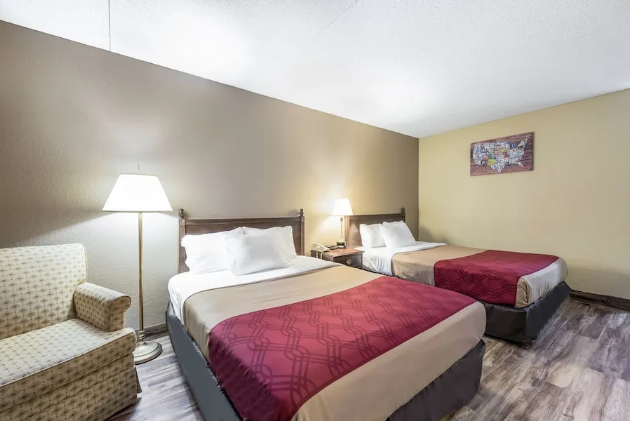 Econo Lodge hotel detail image 6