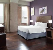 Fairfield Inn & Suites by Marriott Dallas Downtown hotel detail image 3