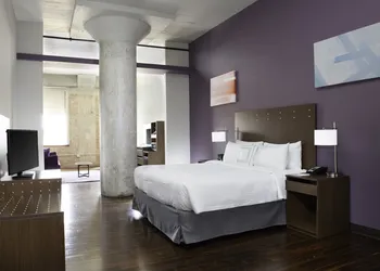 Fairfield Inn & Suites by Marriott Dallas Downtown hotel thumbnail 5