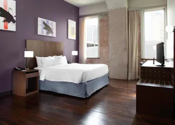 Fairfield Inn & Suites by Marriott Dallas Downtown hotel thumbnail 8