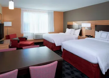 TownePlace Suites by Marriott Grand Rapids Airport hotel thumbnail 5