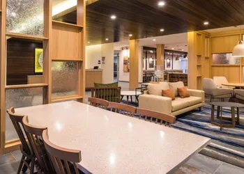 Fairfield Inn & Suites by Marriott Fort Worth Southwest at Cityview hotel thumbnail 3
