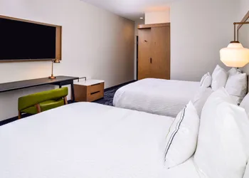 Fairfield Inn & Suites by Marriott Fort Worth Southwest at Cityview hotel thumbnail 7
