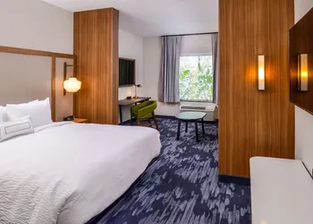 Fairfield Inn & Suites by Marriott Fort Worth Southwest at Cityview hotel thumbnail 8