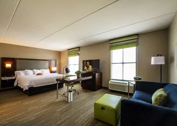 Hampton Inn & Suites Foxborough/Mansfield hotel thumbnail 7