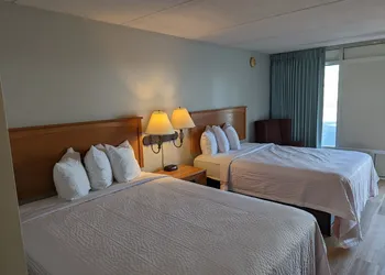 Days Inn by Wyndham Birch Run hotel thumbnail 5