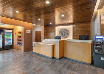 Fairfield Inn & Suites by Marriott Helen hotel thumbnail 3