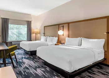 Fairfield Inn & Suites by Marriott Helen hotel thumbnail 4