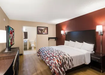 Red Roof Inn Temple hotel thumbnail 8
