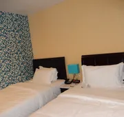 Quality Inn near Sunset Park hotel detail image 7