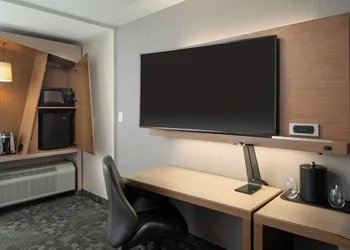 Courtyard by Marriott Lafayette South hotel thumbnail 5
