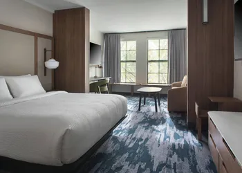 Fairfield Inn & Suites by Marriott Williamstown hotel thumbnail 6