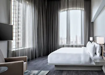 AC Hotel by Marriott Grand Rapids Downtown hotel thumbnail 8