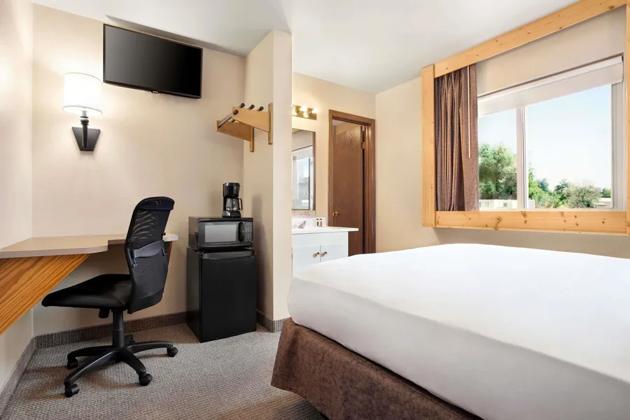 Travelodge by Wyndham Guernsey hotel detail image 6