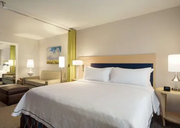 Home2 Suites by Hilton Leavenworth Downtown hotel thumbnail 8