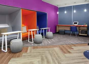 Tru by Hilton Gilbert hotel thumbnail 2