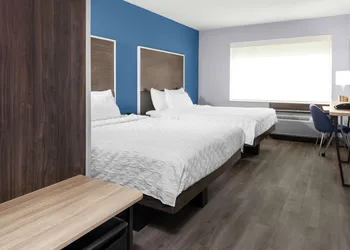 Tru by Hilton Gilbert hotel thumbnail 6