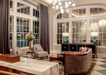 The Virginian Lynchburg Curio Collection hotel thumbnail 3