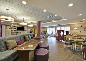 Home2 Suites by Hilton KCI Airport hotel thumbnail 3