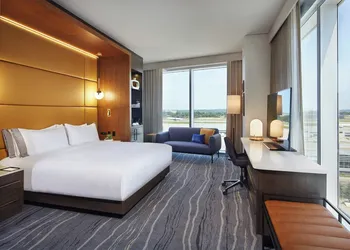 InterContinental Minneapolis - St. Paul Airport by IHG hotel thumbnail 7