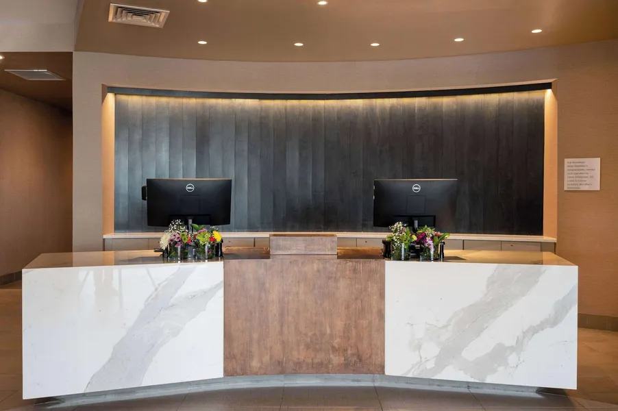 Wyndham Westfield hotel detail image 2