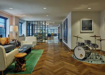 Renaissance Saint Elm Dallas Downtown Hotel hotel thumbnail 5
