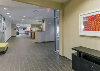 Home2 Suites by Hilton Kansas City Downtown hotel thumbnail 6