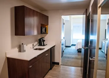 Holiday Inn & Suites Savannah Airport - Pooler by IHG hotel thumbnail 5
