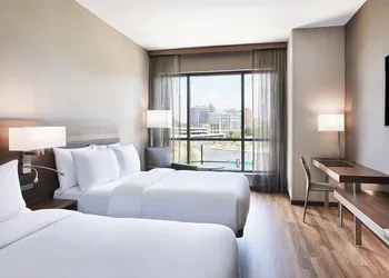 AC Hotel by Marriott Huntsville Downtown hotel thumbnail 7