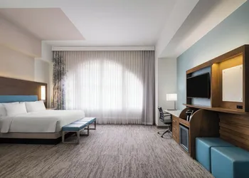 EVEN Hotel Pittsburgh Downtown by IHG hotel thumbnail 6