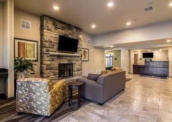 Cobblestone Inn & Suites - Barron hotel thumbnail 2