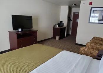 Cobblestone Inn & Suites - Barron hotel thumbnail 5