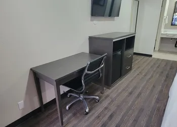 Travelodge by Wyndham Buena Park hotel thumbnail 8