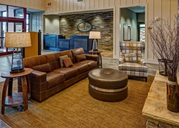 Black Fox Lodge Pigeon Forge, Tapestry Collection by Hilton hotel thumbnail 3