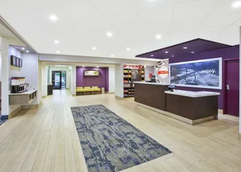 Hampton Inn & Suites Oakwood Village-Cleveland hotel thumbnail 3