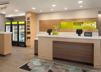Home2 Suites by Hilton Glendale - Westgate hotel thumbnail 3