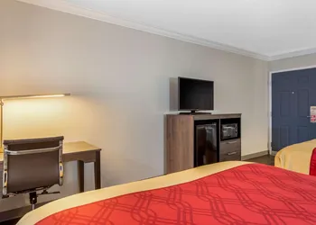 Econo Lodge Byron - Warner Robins hotel thumbnail 8