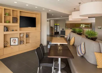 Home2 Suites by Hilton Mishawaka South Bend, IN hotel thumbnail 4