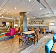Home2 Suites by Hilton Evansville hotel detail image 3