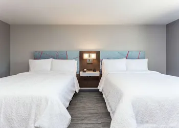 Hampton Inn Oakland Downtown-City Center hotel thumbnail 8